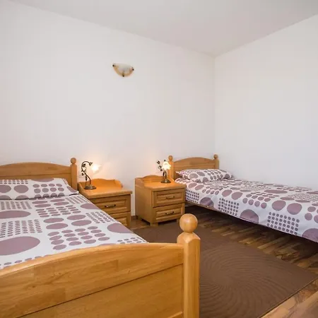 Guest house Manuel With Swimming Pool 4*